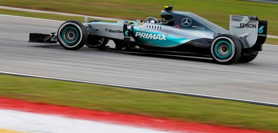 Fährt Mercedes den Fans davon? Copyright: Mercedes