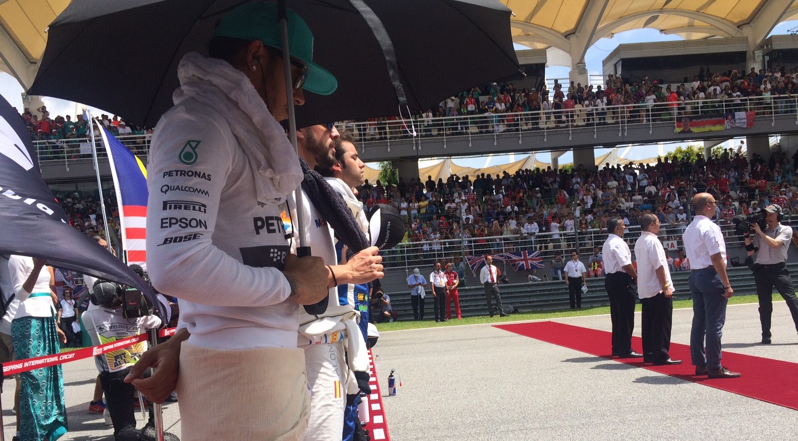 Hamilton vorm GP Malaysia. Copyright: F1-insider.com