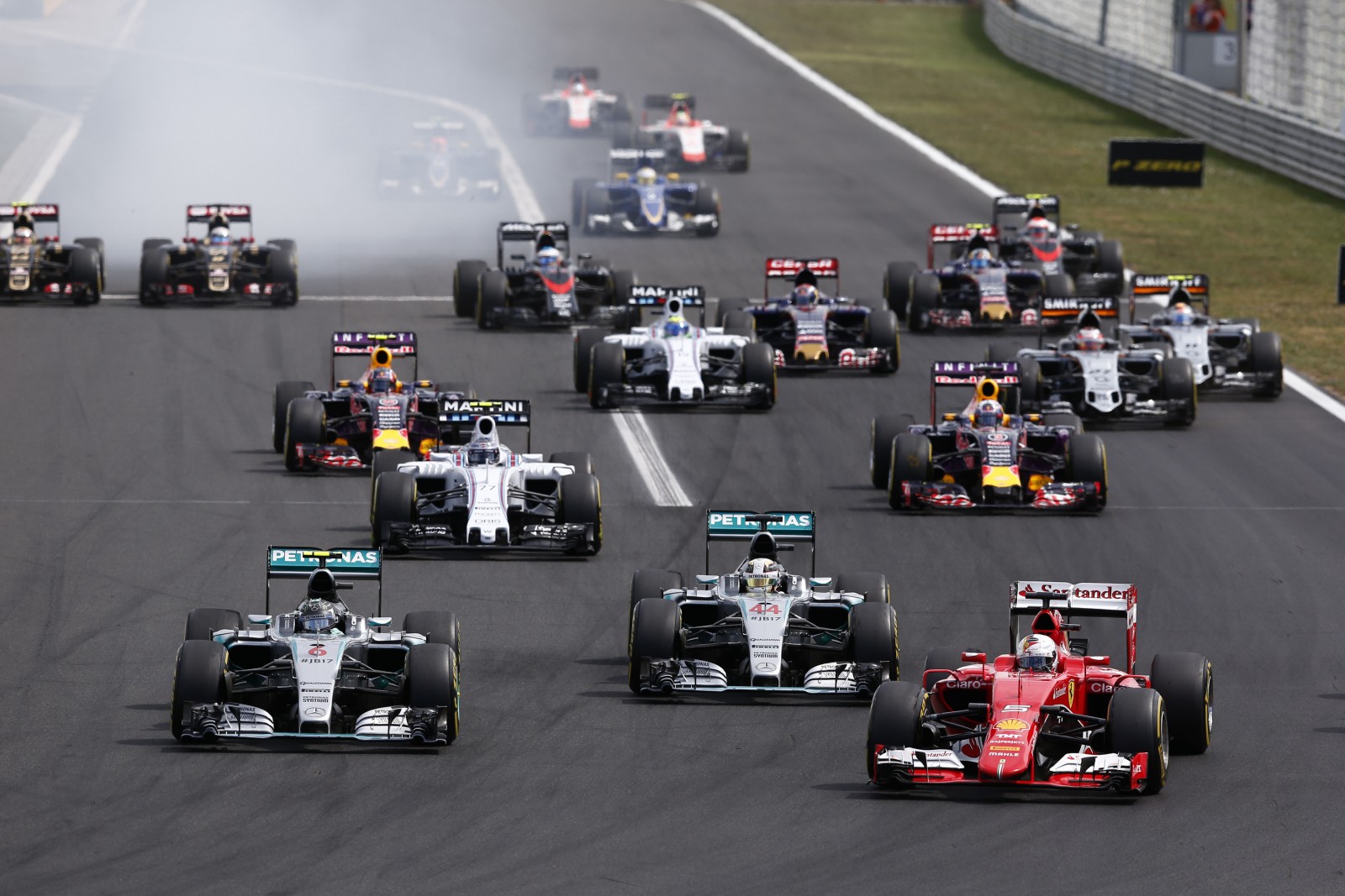 Der Start in Ungarn. Copyright: Mercedes