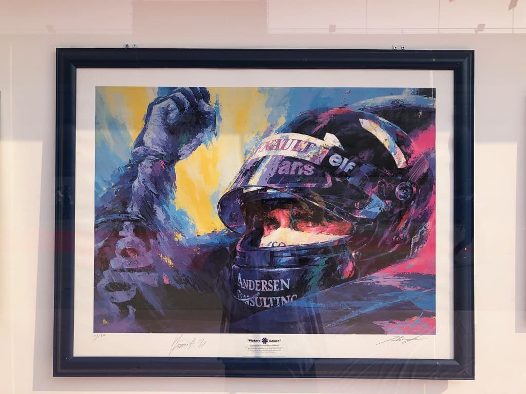 Renault F1 victory salute