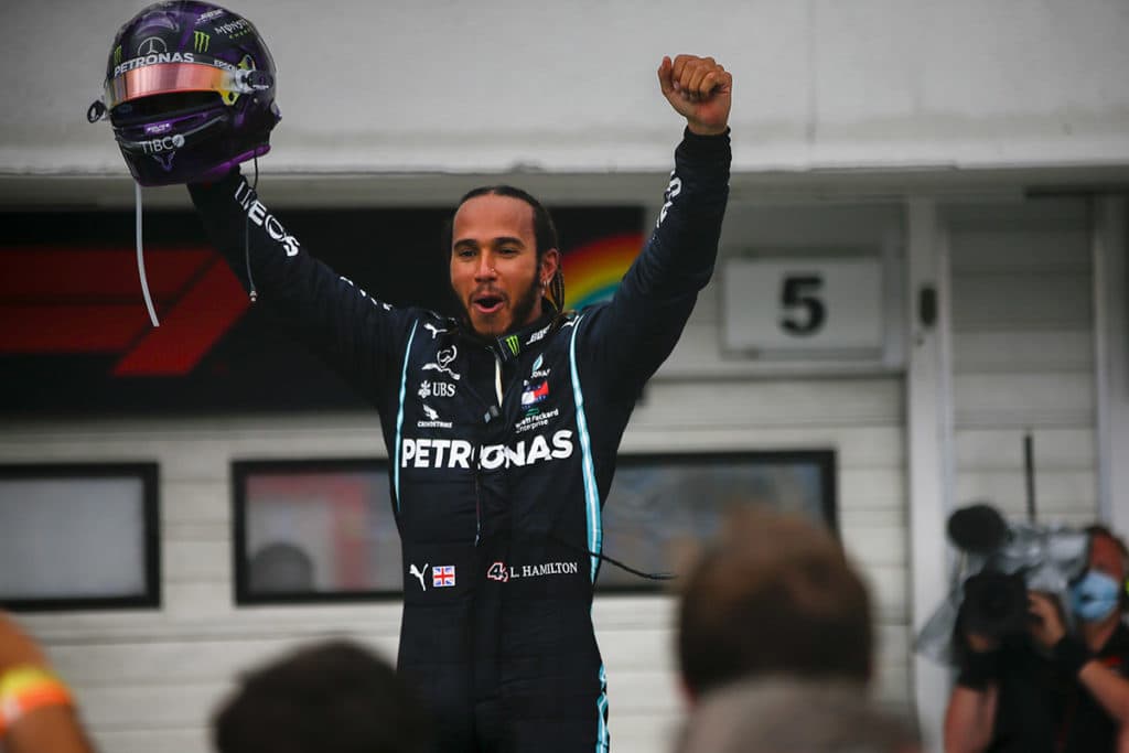 Lewis Hamilton könnte am Nürburgring den Rekord von Michael Schumacher einstellen. Credit: LAT/Mercedes
