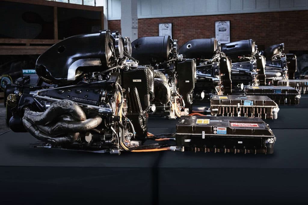 Formel 1 Mercedes Hybridmotoren Credit: Mercedes