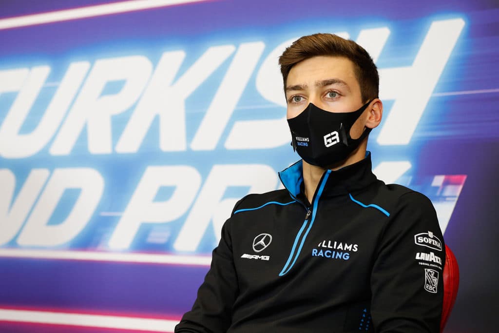 George Russell muss als erster Fahrer in diesem Jahr in der Startaufstellung nach hinten Credit: Williams