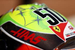 Mick Schumachers Helm Credit: LAT / Haas