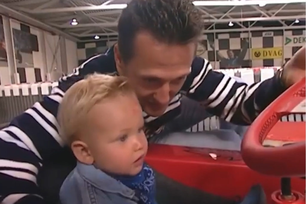 Mick Schumacher mit seinem Vater Michael Credit: MickSchumacher/Instagram