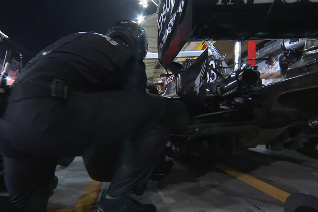 Perez siegt. Mercedes vergeigt es an der Box