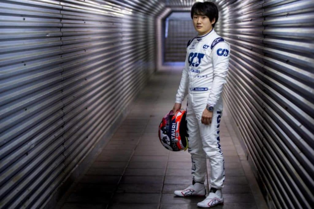 Yuki Tsunoda gibt 2021 sein Formel 1 Debüt; Credit: Twitter/Alpha Tauri