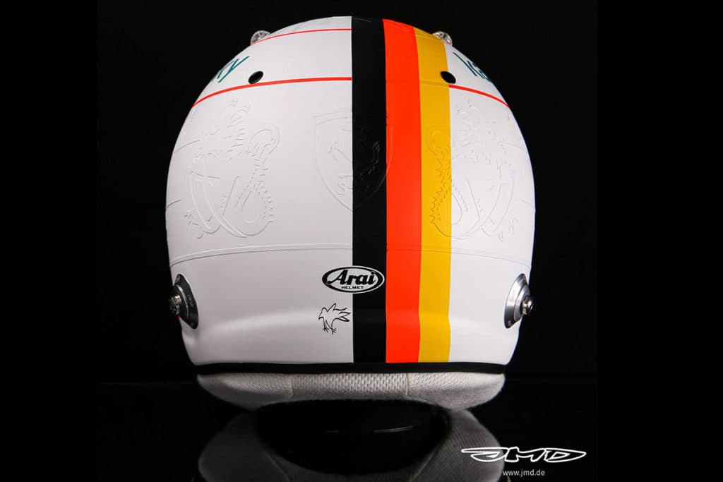 Sebastian Vettel Helm Eifel 2020. Credit: Jens Munser Designs