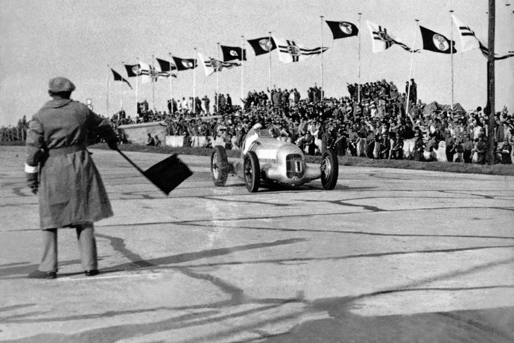 Internationales Eifelrennen auf dem Nürburgring, 3. Juni 1934. Credit: Mercedes