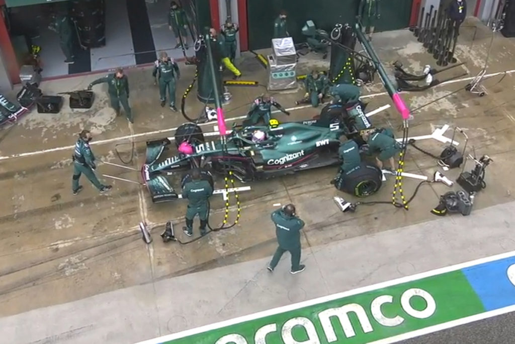 Formel 1 Sebastian Vettel Aston Martin Imola GP Start 2021