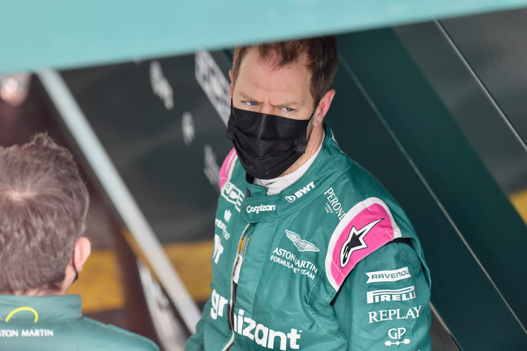 Formel 1 Sebastian Vettel Imola FP3 2021 01