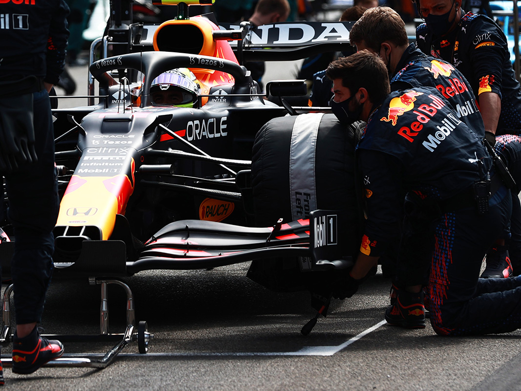 Formel 1 Pirelli Heizdecken 2021