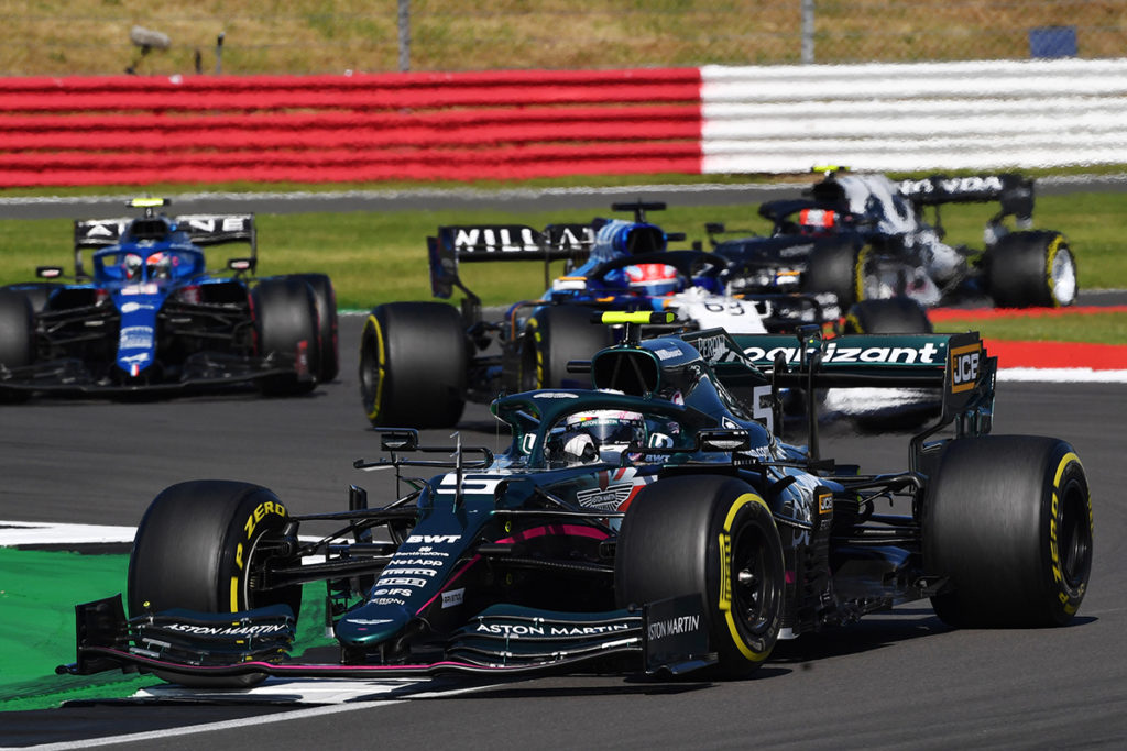 Formel 1 Sebastian Vettel Aston Martin Silverstone 2021 3 2
