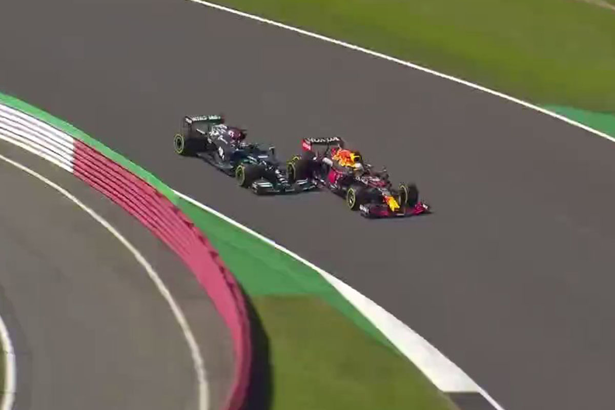 Formel 1 Verstappen Hamilton Crash Silverstone 2021