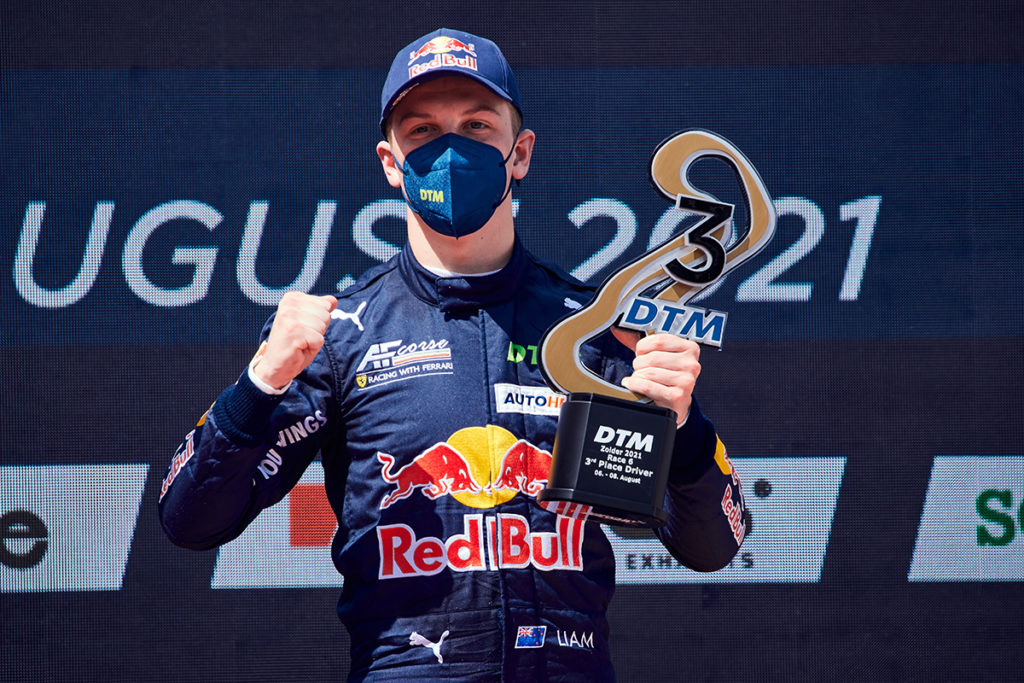 DTM Liam Lawson Red Bull Ferrari 2021