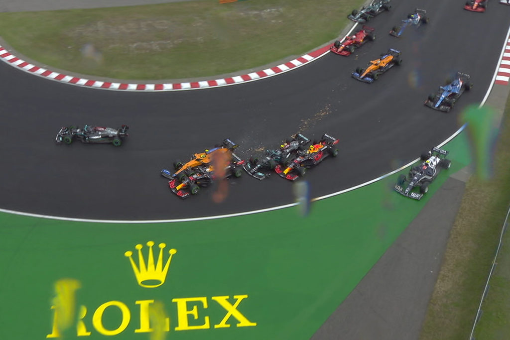 Formel 1 Ungarn GP Start Crash 2021