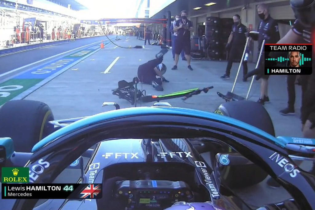 Formel 1 Lewis Hamilton Mercedes Box Sotschi Unfall Russland 2021