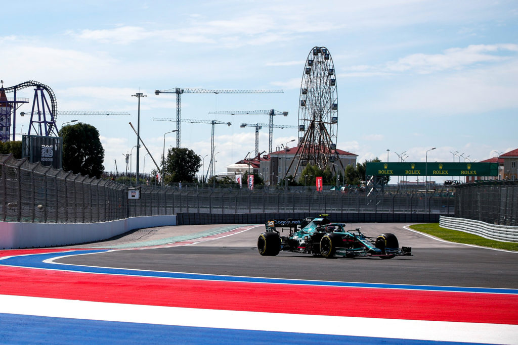 Formel 1 Sebastian Vettel Aston Martin Sotschi Russland FP1