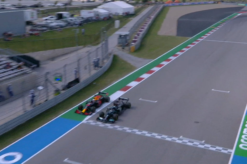 Formel 1 Lewis Hamilton Max Verstappen Mercedes Red Bull Austin USA GP 2021 FP2