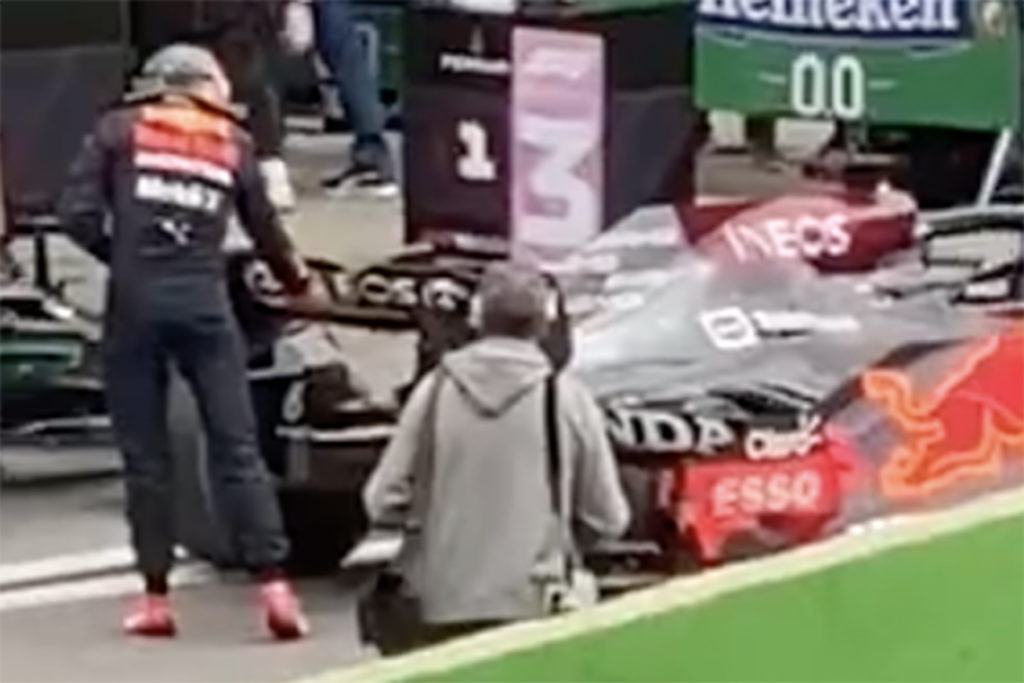 Formel 1 Max Verstappen Red Bull Mercedes Heckflügel Brasilien GP 2021 Quali