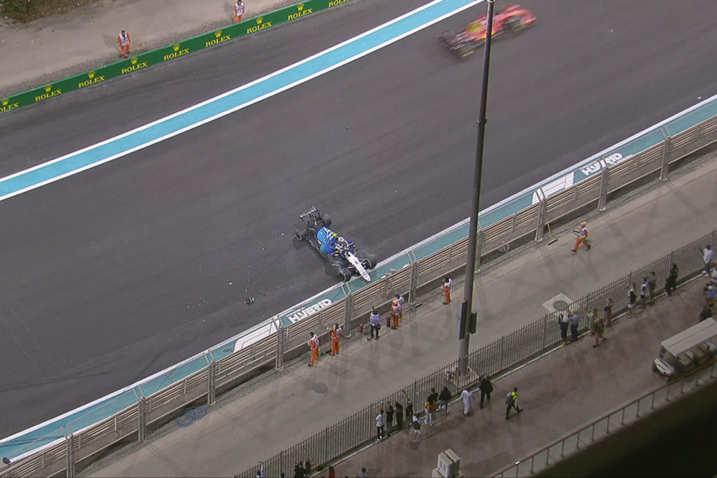 Formel 1 Latifi Crash Abu Dhabi GP 2021