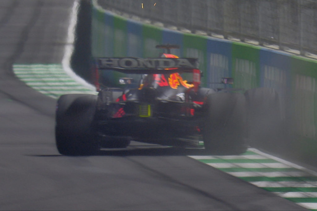 Formel 1 Max Verstappen Red Bull Saudi Arabien GP 2021 Quali Crash 01
