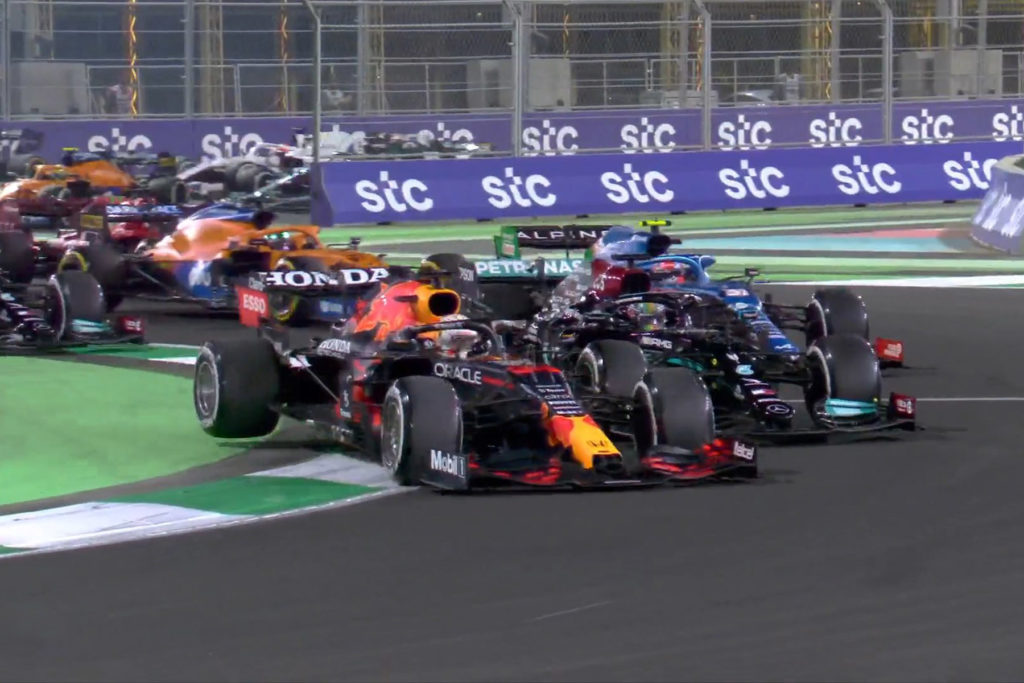 Formel 1 Saudi Arabien Re Start Verstappen 2021