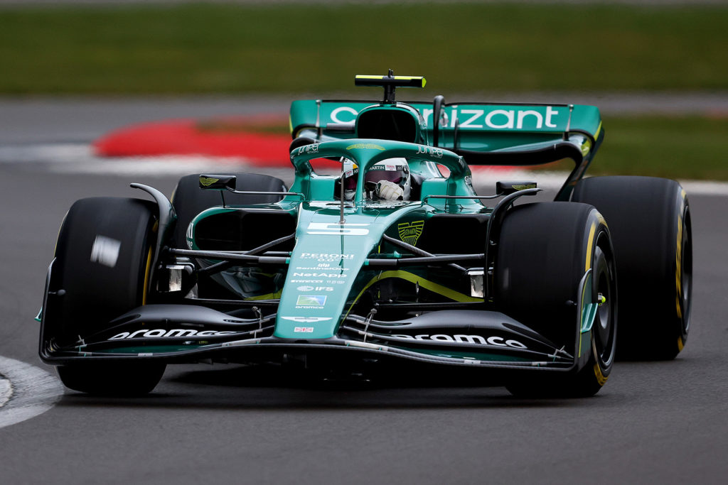 Formel 1 Sebastian Vettel Aston Martin Rollout 2022