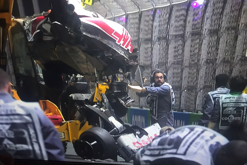 Formel 1 Mick Schumacher Crash Saudi Arabien GP Quali 2022