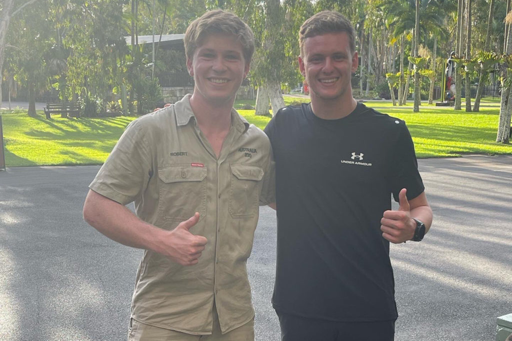 Mick Schumacher mit Robert Irwin, dem Sohn vom legendären Tier-Dokumentarfilmer Steve Irwin. Credit: Mick Schumacher / Twitter