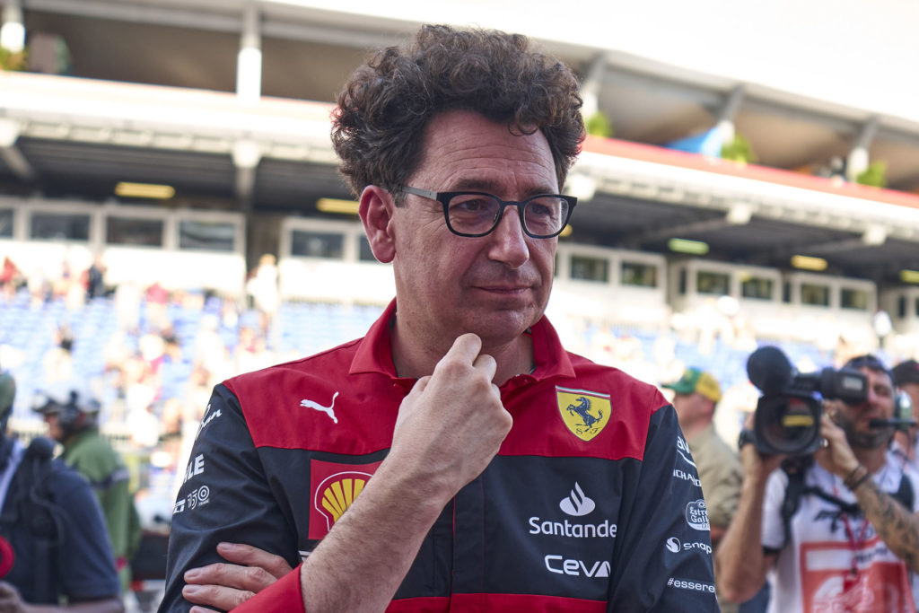 Formel 1 Mattia Binotto Ferrari Teamchef Monaco 2022