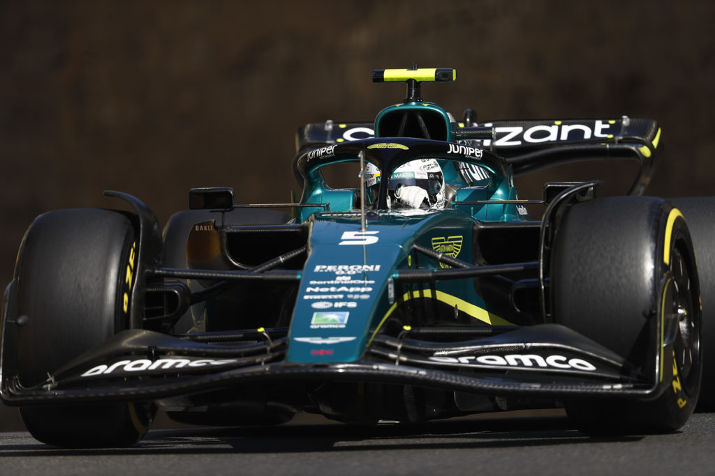 Formel 1 Sebastian Vettel Aston Martin Baku FP1 Aserbaidschan GP 2022
