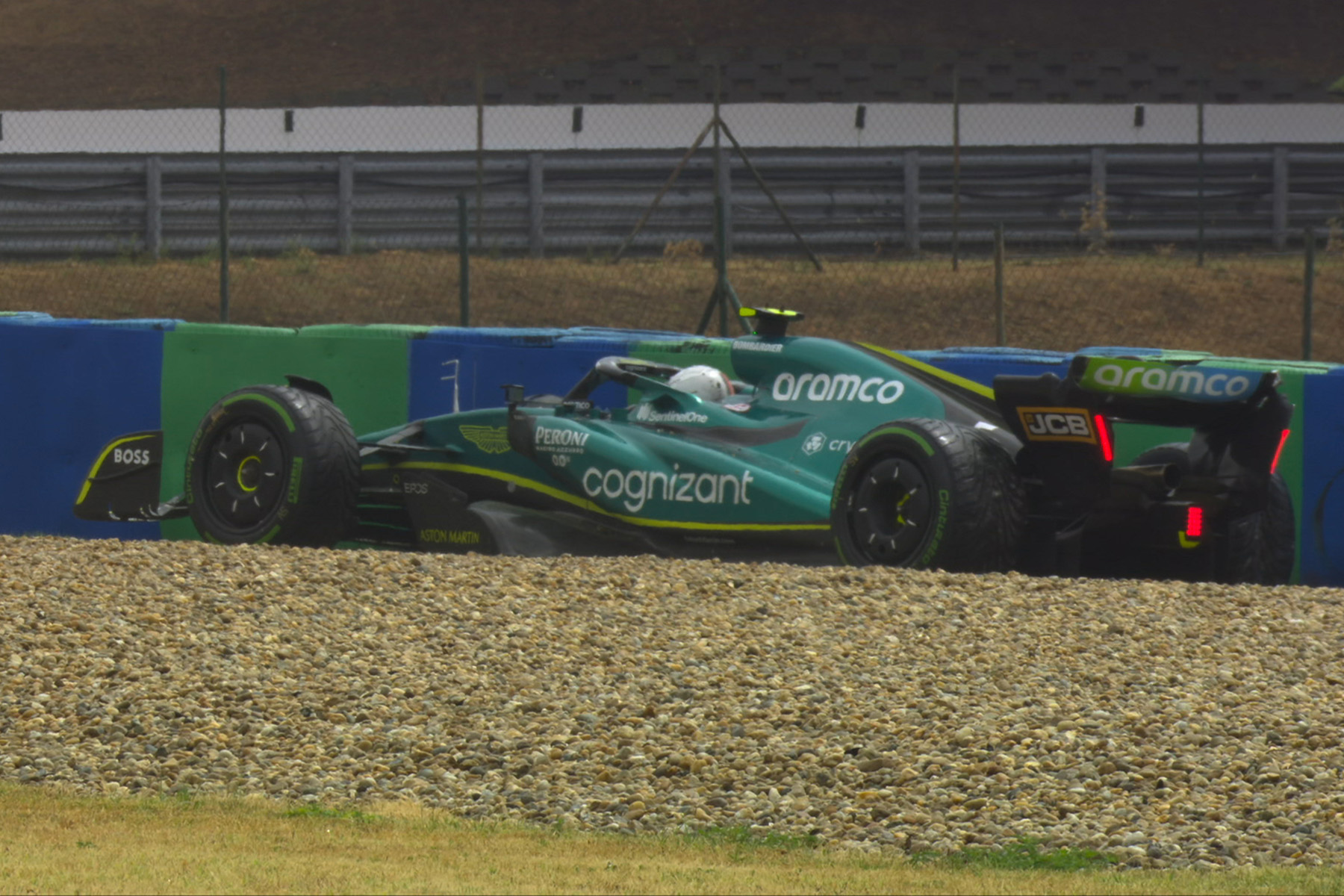 Formel 1 Sebastian Vettel Aston Martin Crash FP3 Ungarn 2022