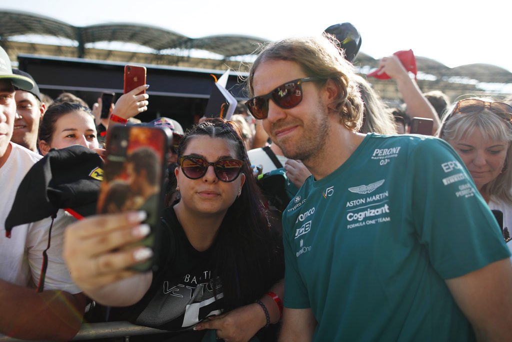 Formel 1 Vettel Aston Martin Ungarn FP1