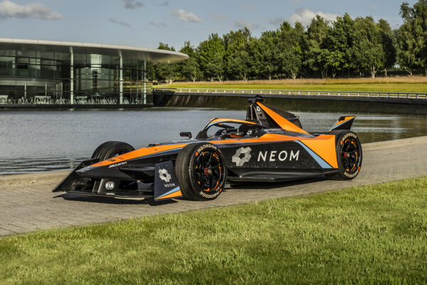 Formel E Gen3. Credit: McLaren