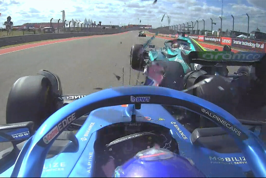 Formel 1 Alonso Stroll Crash Austin 2022 02