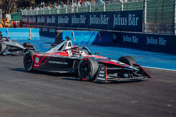 Formel E Pascal Wehrlein. Credit: Porsche