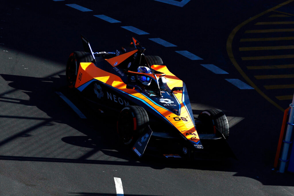 Formel E René Rast McLaren 2023