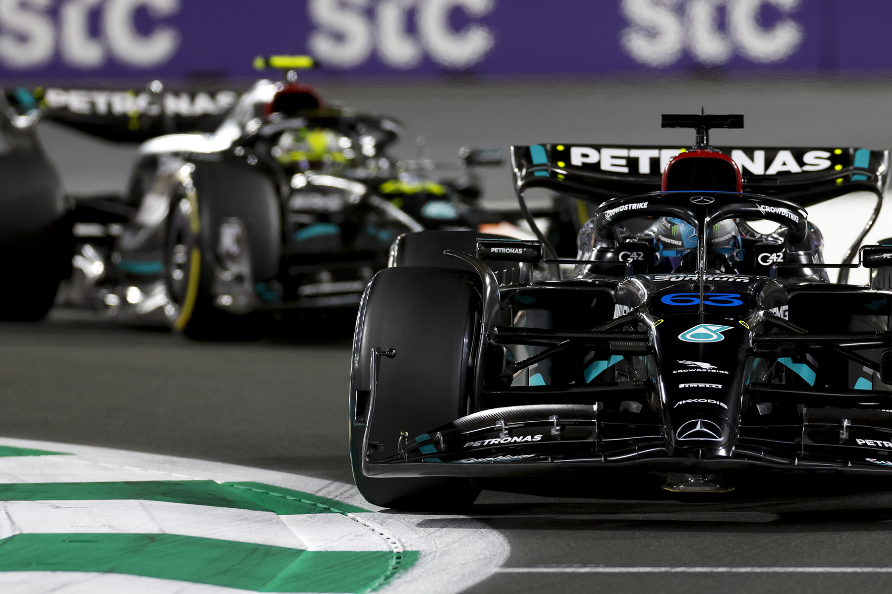 Formel 1 Lewis Hamilton George Russell Mercedes 2023