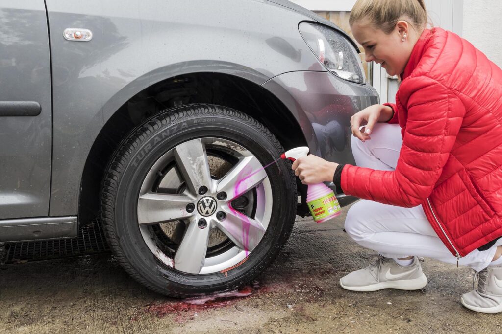 Auto Reinigung Frühling Winter 2023 Grundreinigung