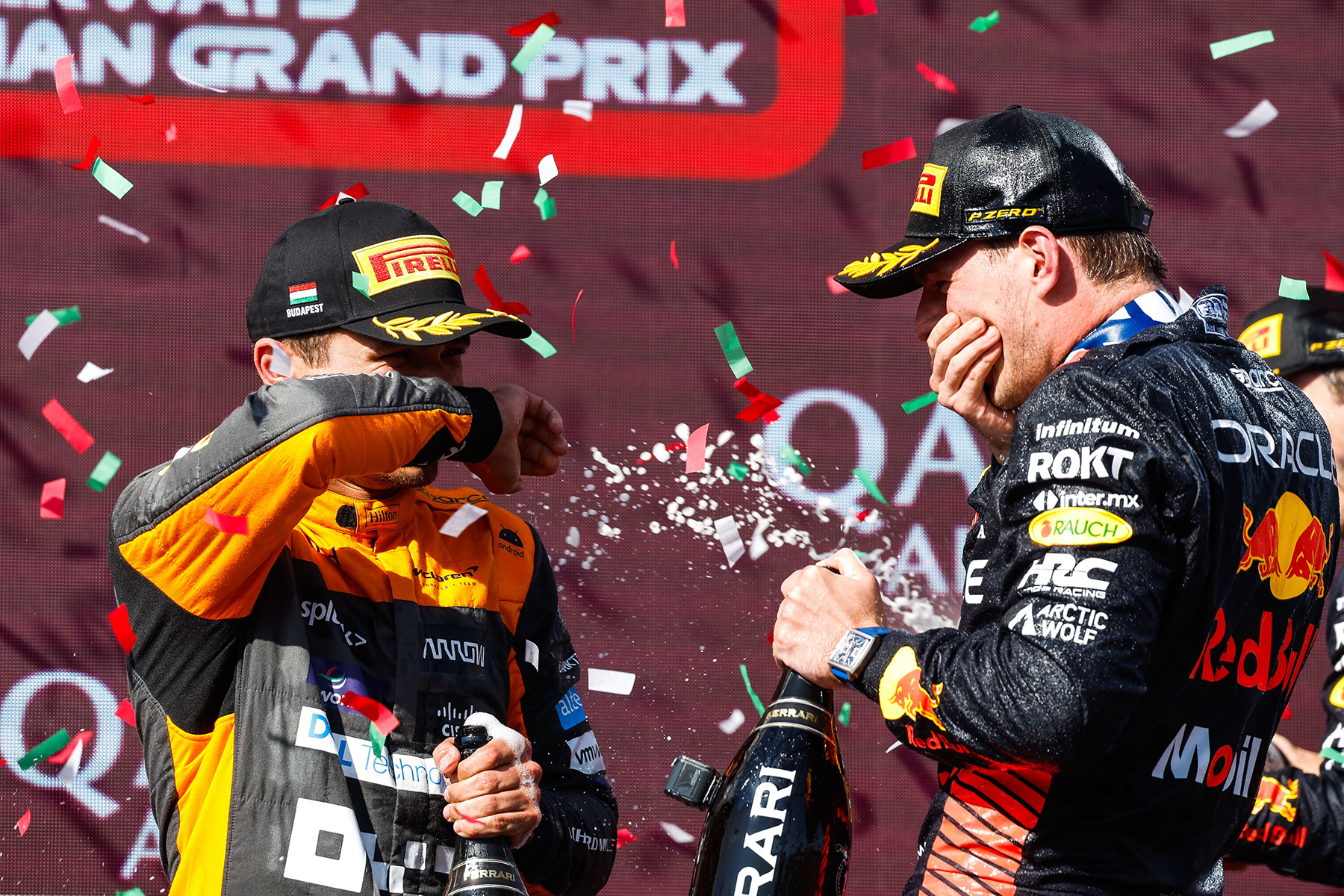 Formel 1 Lando Norris und Max Verstappen. Credit: McLaren