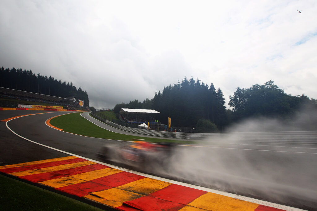 Formel 1 Spa Eau Rouge