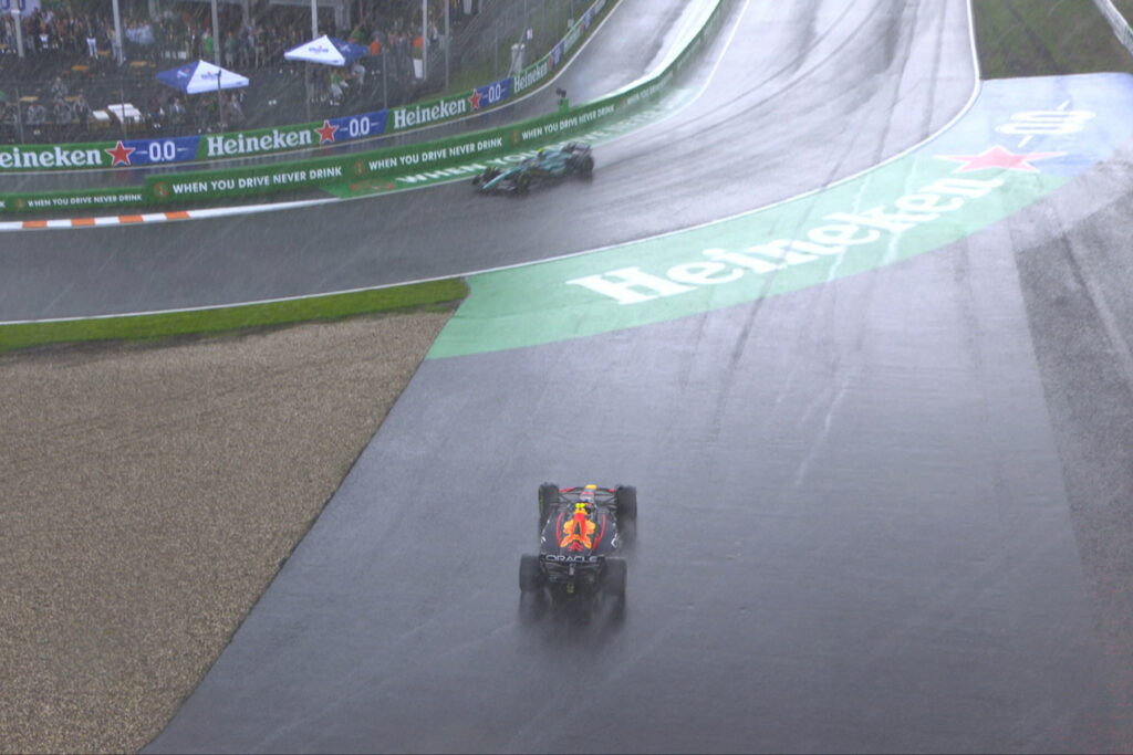 Formel 1 Perez Red Bull Dreher Zandvoort 2023