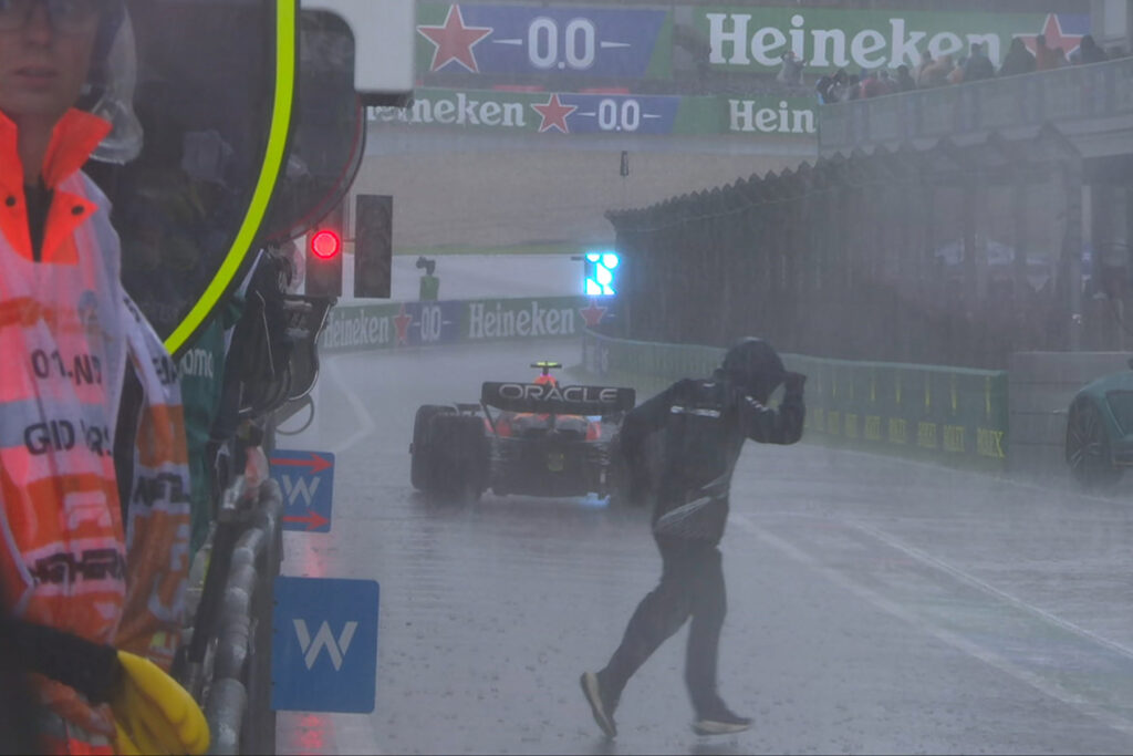 Formel 1 Rot Regen Zandvoort 2023