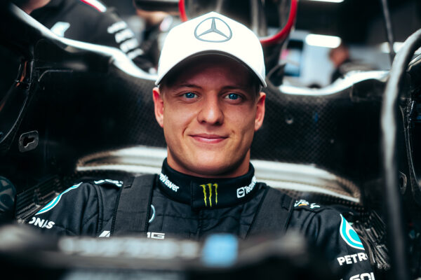 Formel 1 Mick Schumacher Mercedes 2023