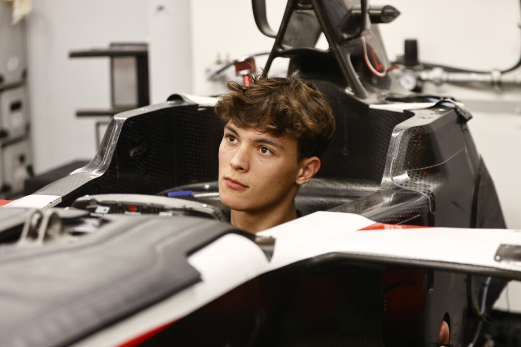 Formel 1 Oliver Bearman Haas Test