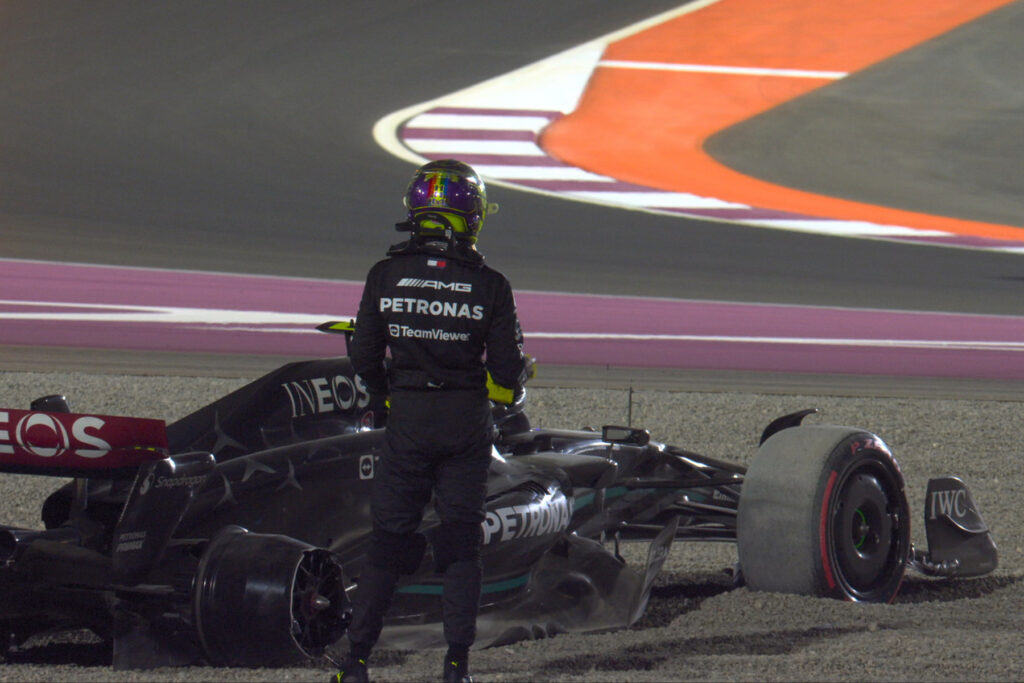 Formel 1 Hamilton Katar Crash 2023