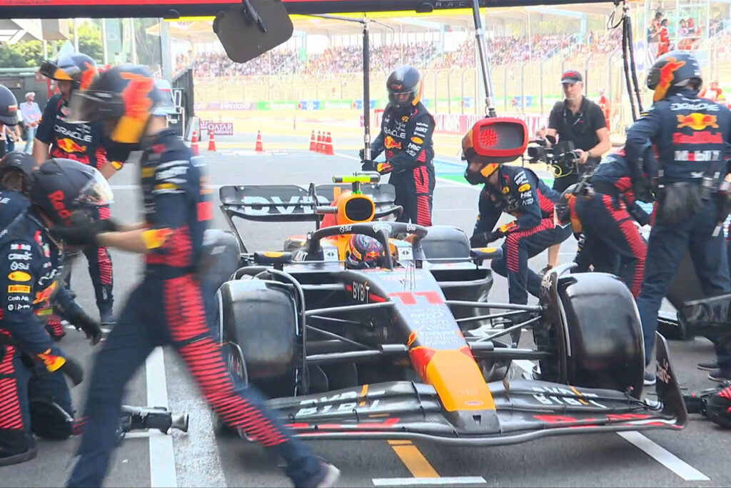 Formel 1 Perez Box Mexiko 2023