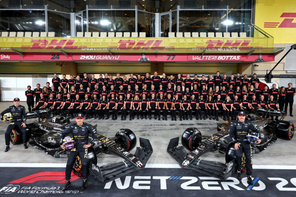 Formel 1 Alfa Romeo Sauber Valtteri Bottas Guanyu Zhou Theo Pourchaire Abu Dhabi 2023