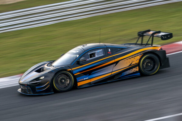 DTM McLaren 2024